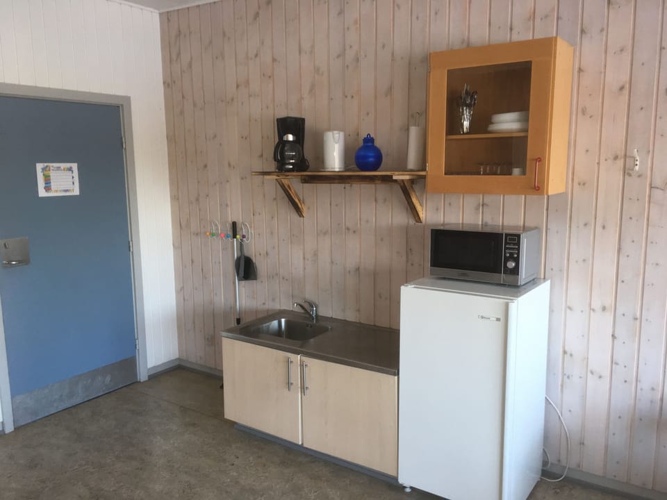 Big Studio Apartment with Private Bathroom & Kitchenette | Private kitchenette