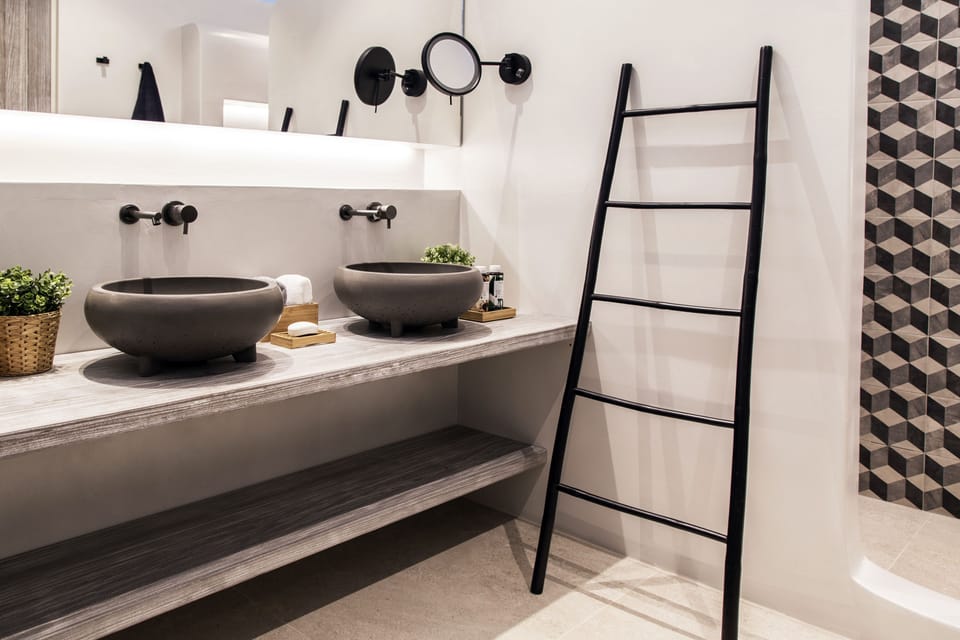 Superior Suite, Private Pool, Sea View | Bathroom | Shower, designer toiletries, hair dryer, bathrobes