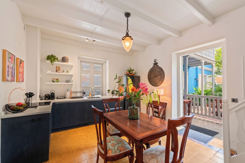 Deluxe Monumental house with private terrace | Private kitchen