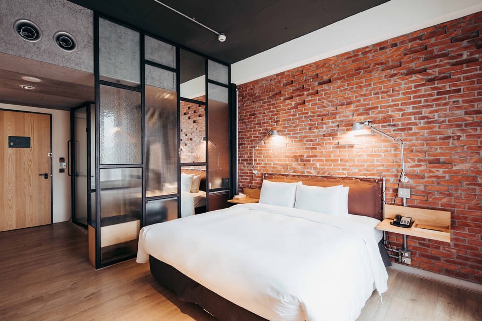 Premium bedding, individually decorated, free WiFi, bed sheets