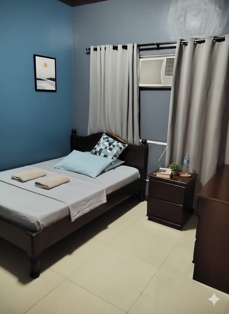 Private Room for 2 | Premium bedding, desk, free WiFi, bed sheets