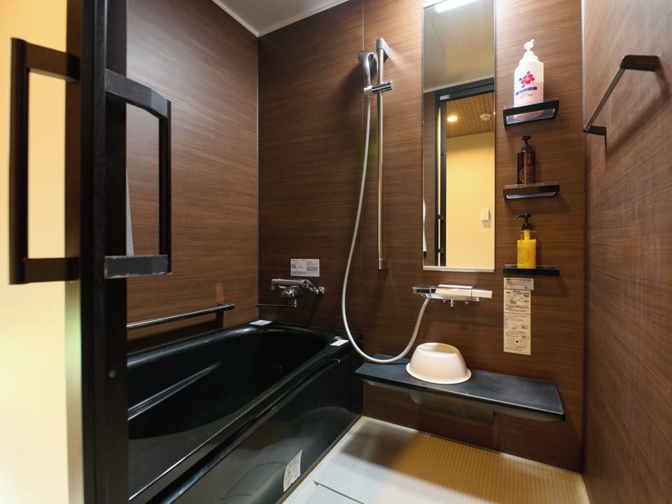 Shared Dormitory, Men only, Non Smoking | Shared bathroom