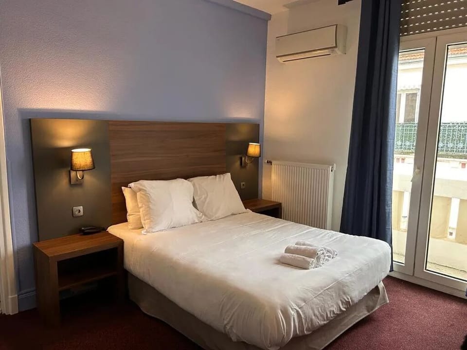 Standard Double Room | Individually decorated, free WiFi, bed sheets
