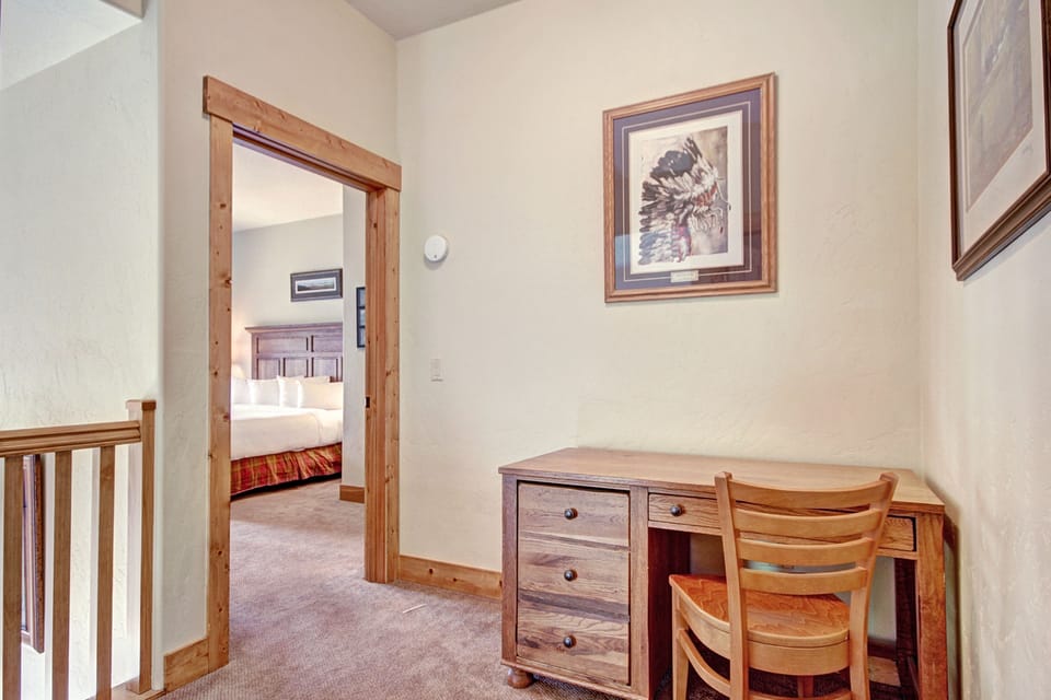 Townhome, 3 Bedrooms | 3 bedrooms, iron/ironing board, cribs/infant beds, free WiFi