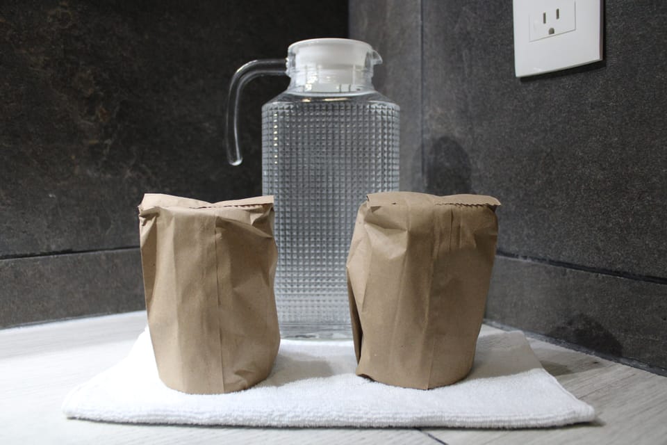 Shower, free toiletries, towels