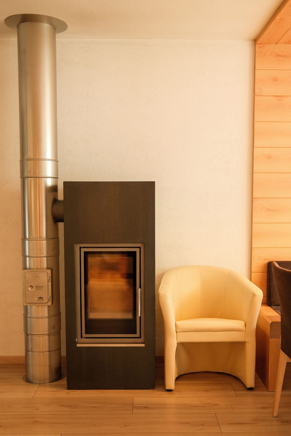 Deluxe Apartment, 2 Bedrooms | Living area | Flat-screen TV