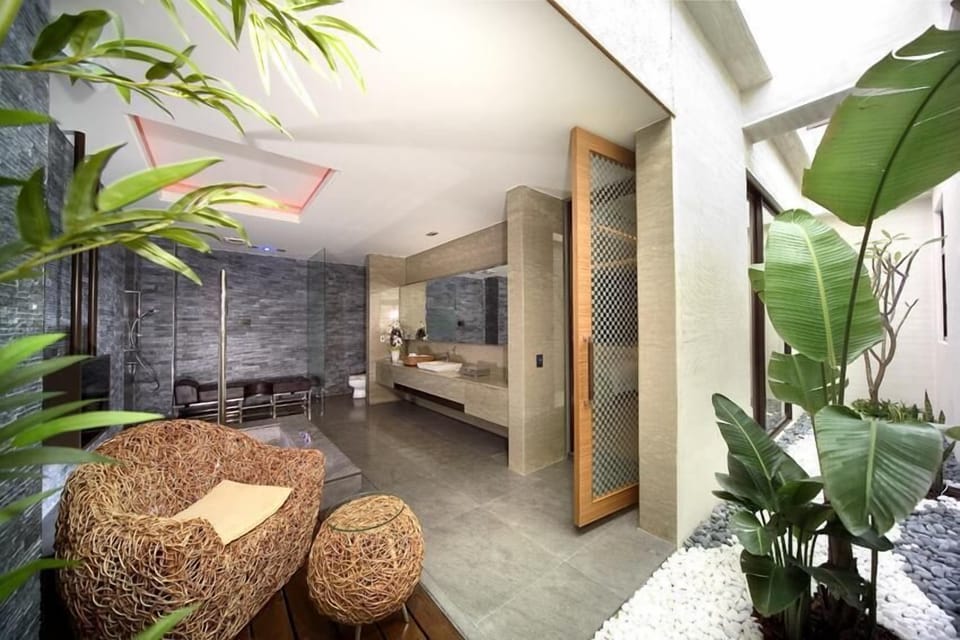 Luxury Double Room | Minibar, soundproofing, free WiFi, bed sheets