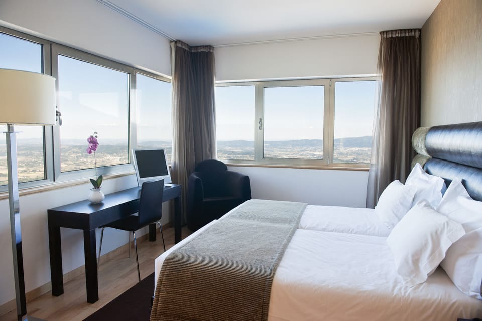 Minibar, in-room safe, desk, soundproofing