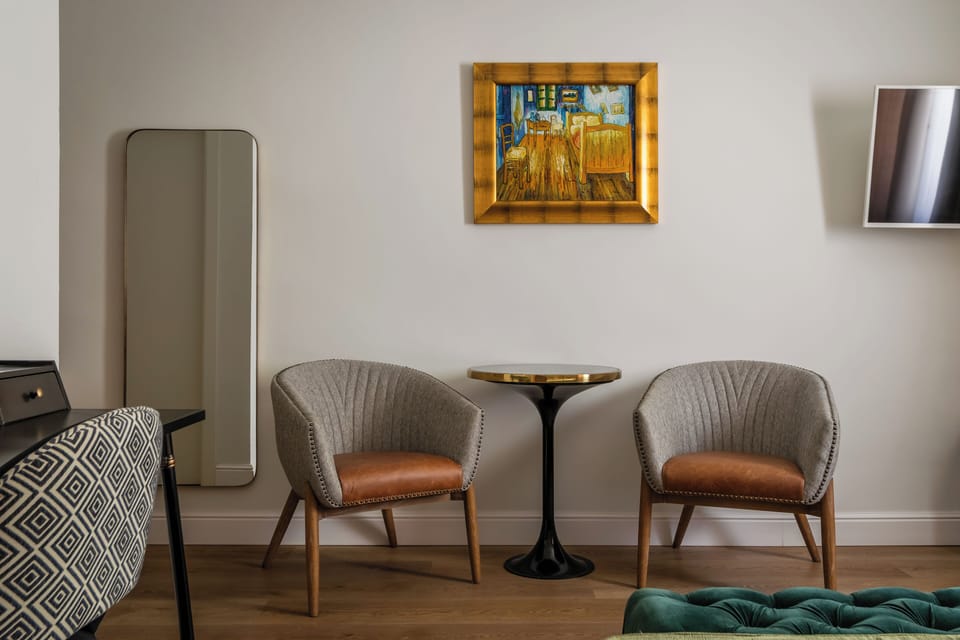 Superior Double Room | In-room safe, individually decorated, desk, soundproofing