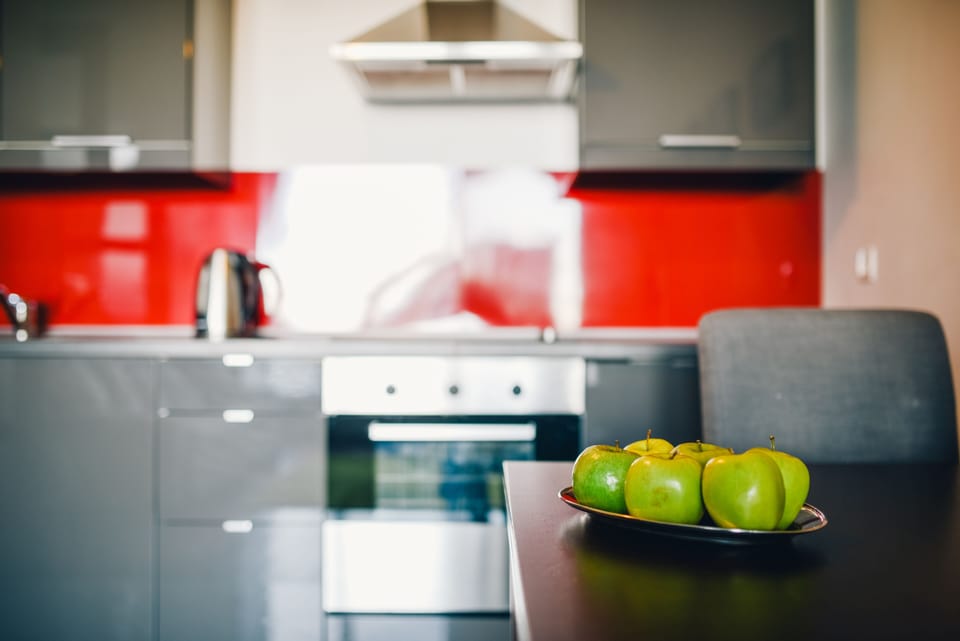 Apartment (Sea Towers I:Hryniewickiego 6,Tower B) | Private kitchen | Fridge, oven, stovetop, coffee/tea maker