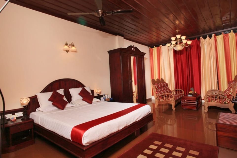 Ginger Chembra Suite | 1 bedroom, premium bedding, desk, iron/ironing board