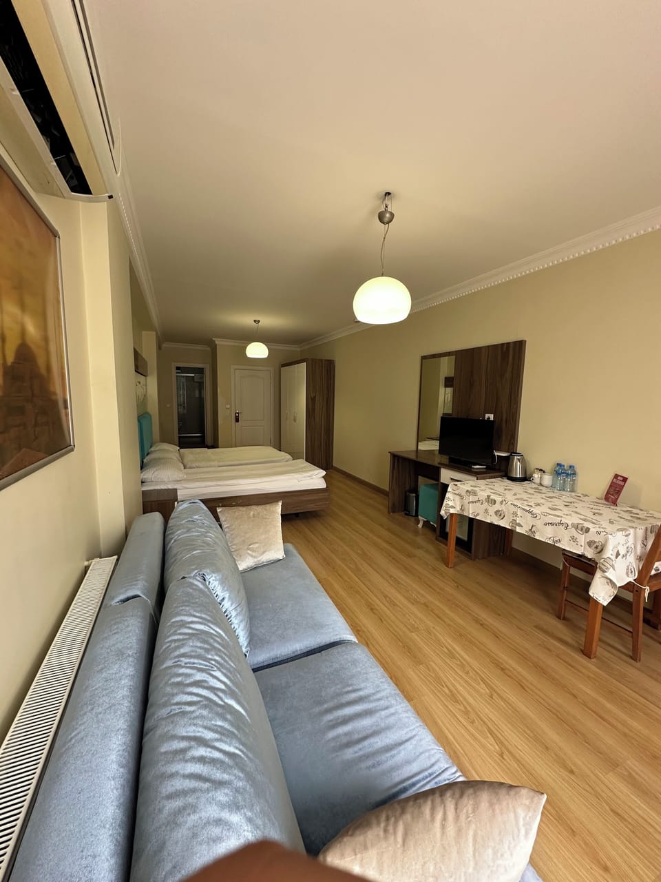 Annex Deluxe Quadruple Room | Minibar, in-room safe, desk, free WiFi