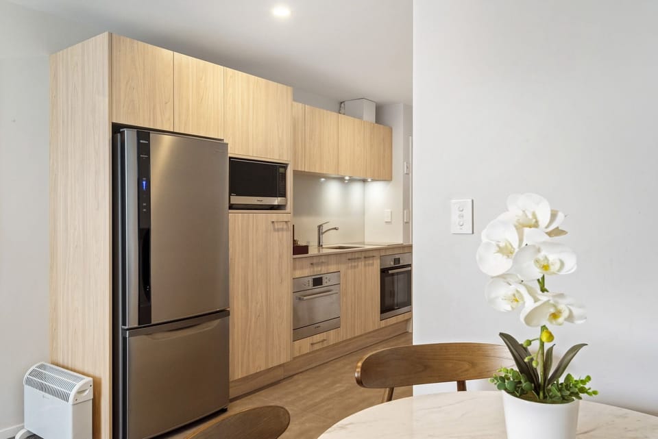 Superior Suite, 2 Bedrooms | Private kitchen | Microwave, stovetop, dishwasher, coffee/tea maker