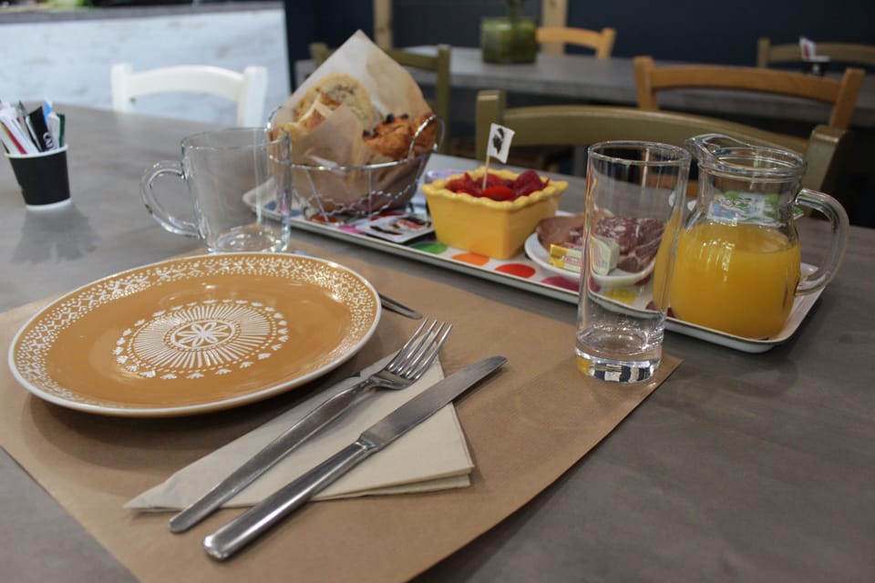 Breakfast buffet