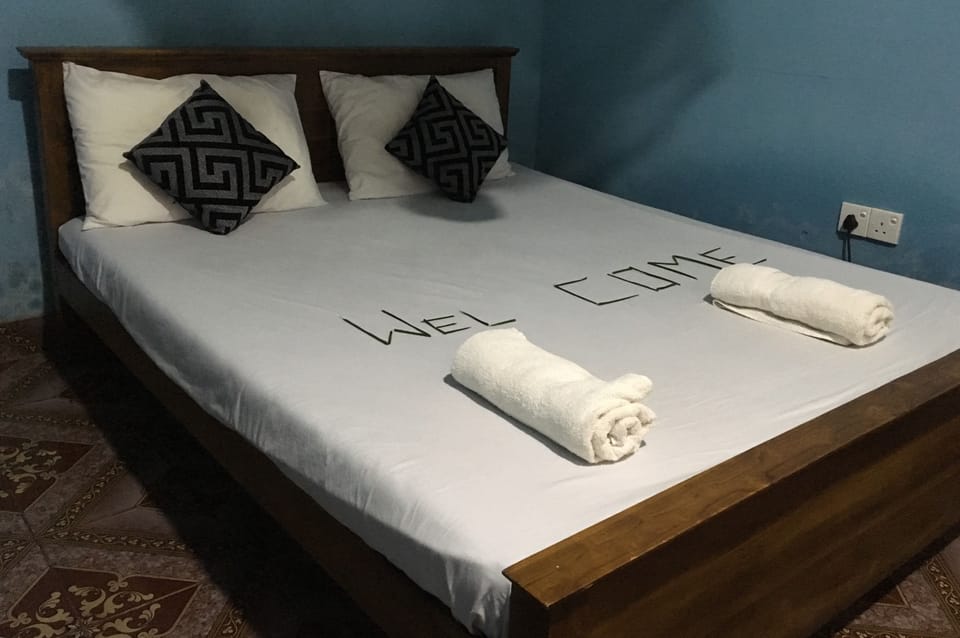 Deluxe Room, 1 Bedroom, Non Smoking, Garden View | Room amenity