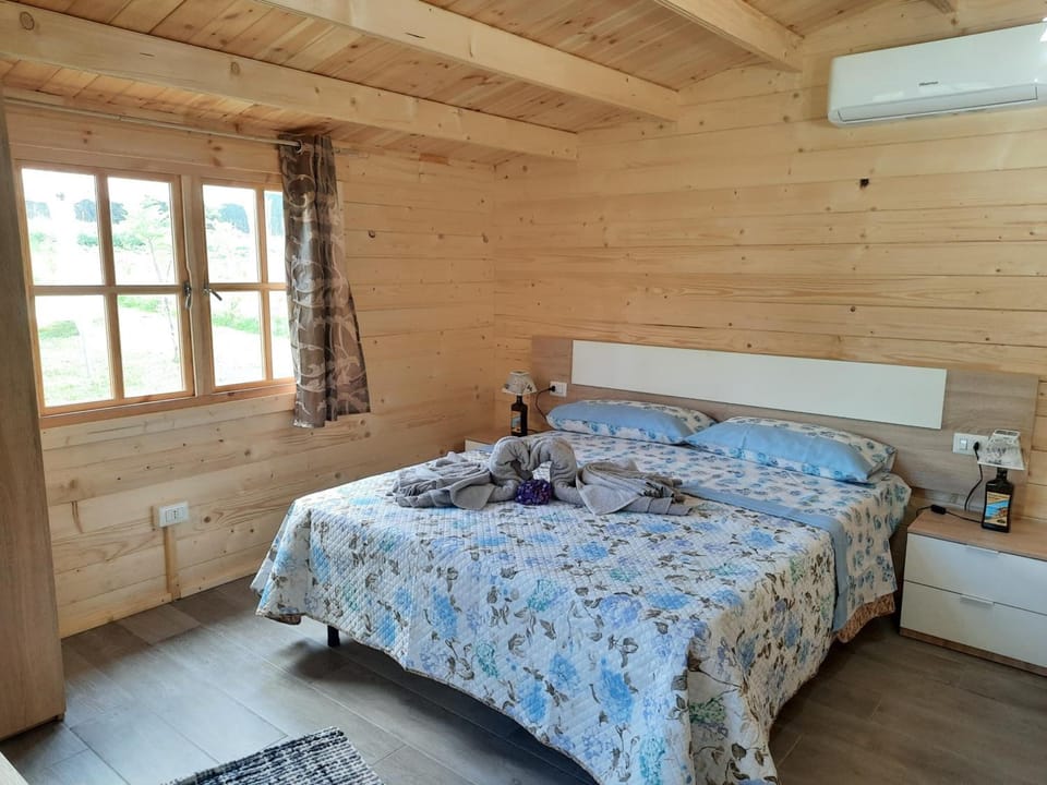 Comfort Cabin | Desk, free WiFi, bed sheets