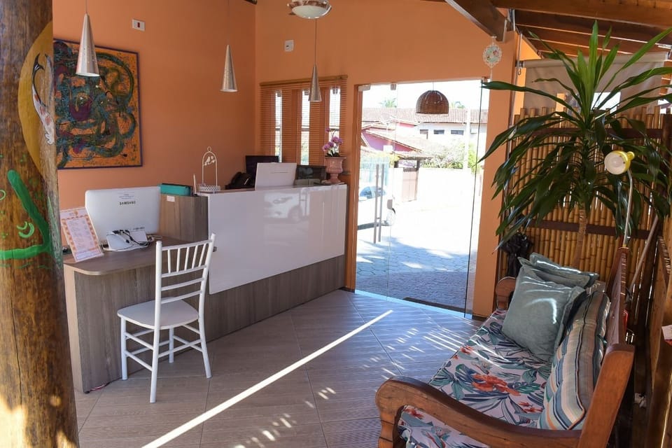 Recanto das Carpas Inn in Ilhabela