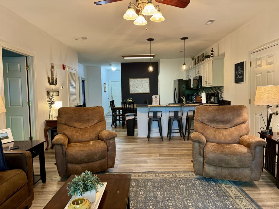 Condo, 3 Bedrooms | Living area | TV