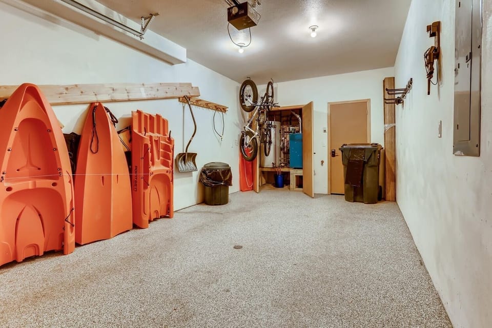 Townhome, 3 Bedrooms | Interior