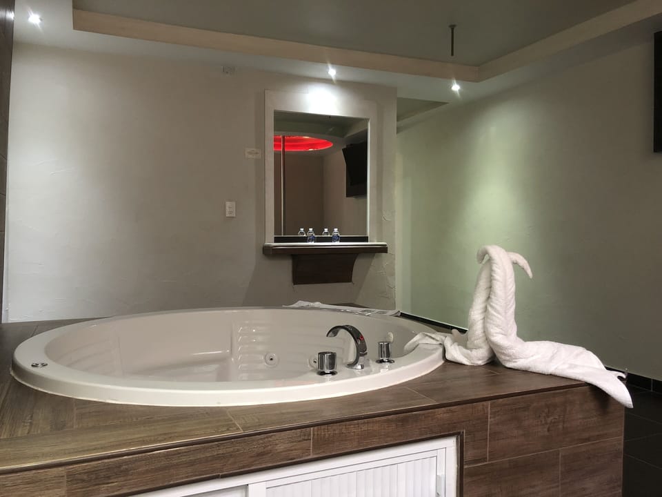 Superior Room | Individually decorated, individually furnished, laptop workspace
