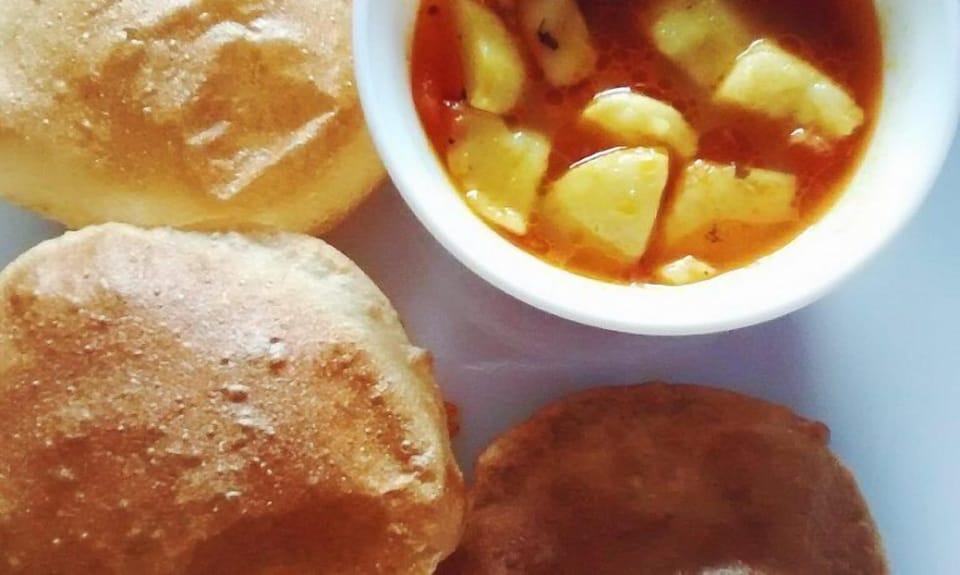 Free daily cooked-to-order breakfast