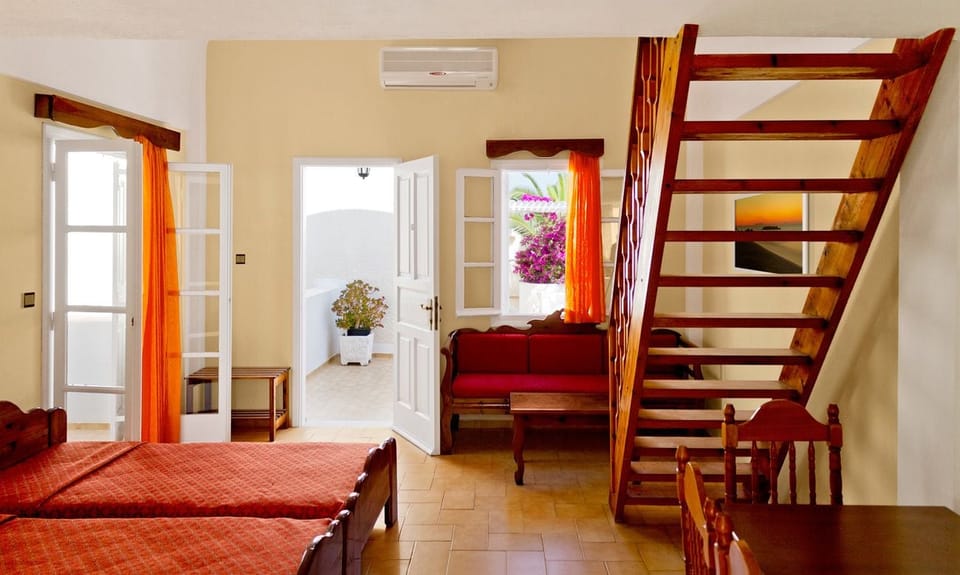 Apartment, 2 Bedrooms | In-room safe, free cribs/infant beds, free WiFi, bed sheets