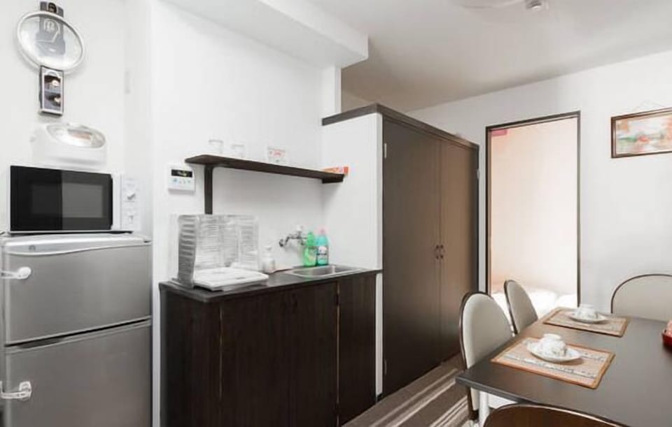 I Standard Japanese Style Family Room | Private kitchenette | Fridge