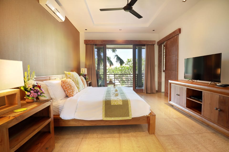 Luxury Villa, 3 Bedrooms | 3 bedrooms, in-room safe, iron/ironing board, free WiFi