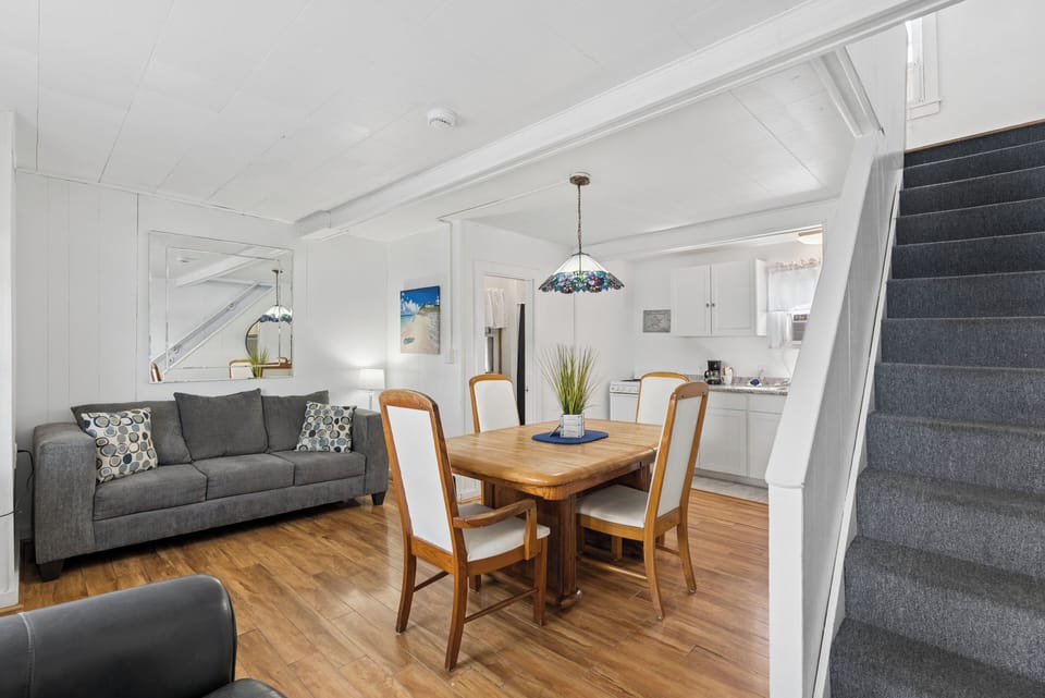 Deluxe Apartment, 2 Bedrooms | Free WiFi, bed sheets