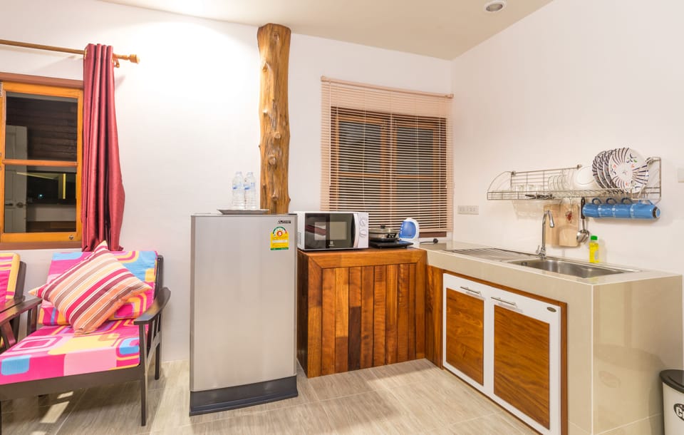 2-Bedroom Villa | Private kitchenette | Full-size fridge, microwave, stovetop, coffee/tea maker