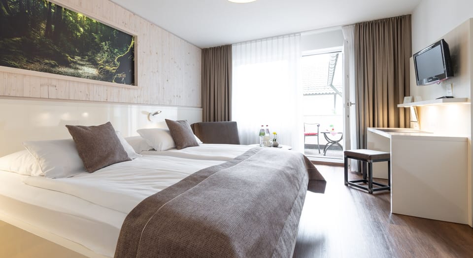 Superior Double Room | Desk, blackout drapes, soundproofing, iron/ironing board