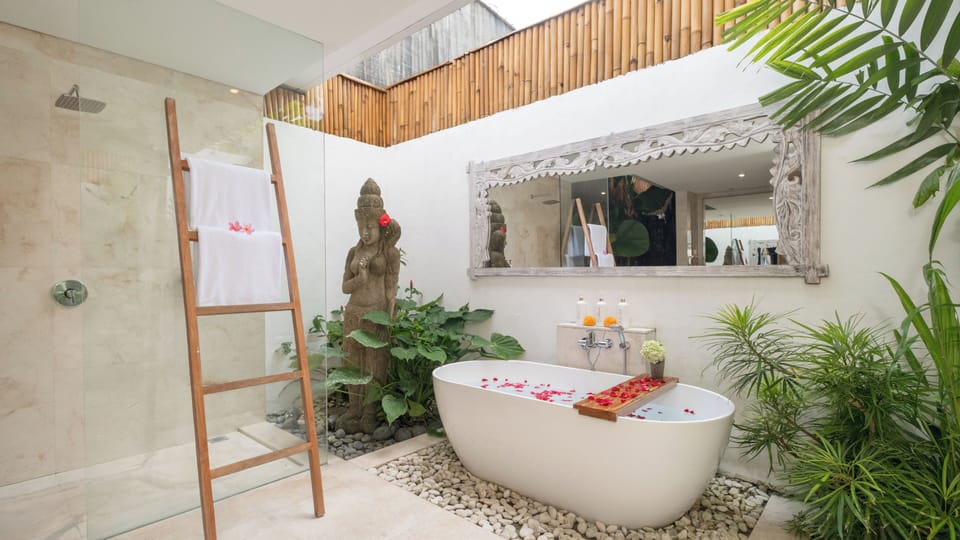 Villa Sanook by Villa Finder Villa in Kuta