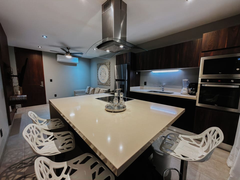 Superior Apartment, 1 King Bed with Sofa bed | Private kitchen | Espresso maker