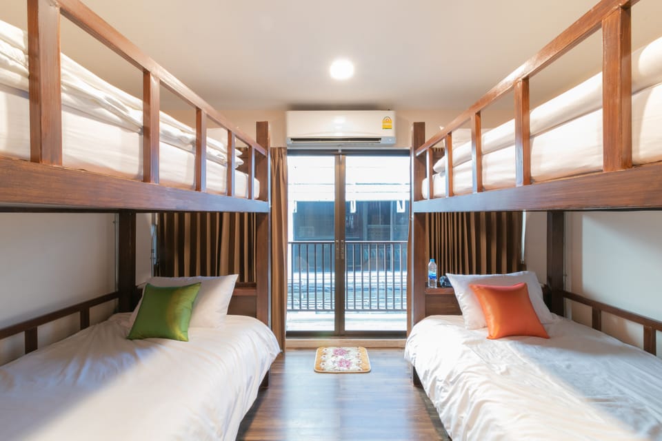 4-Bed Shared Bathroom | In-room safe, blackout drapes, free WiFi, bed sheets