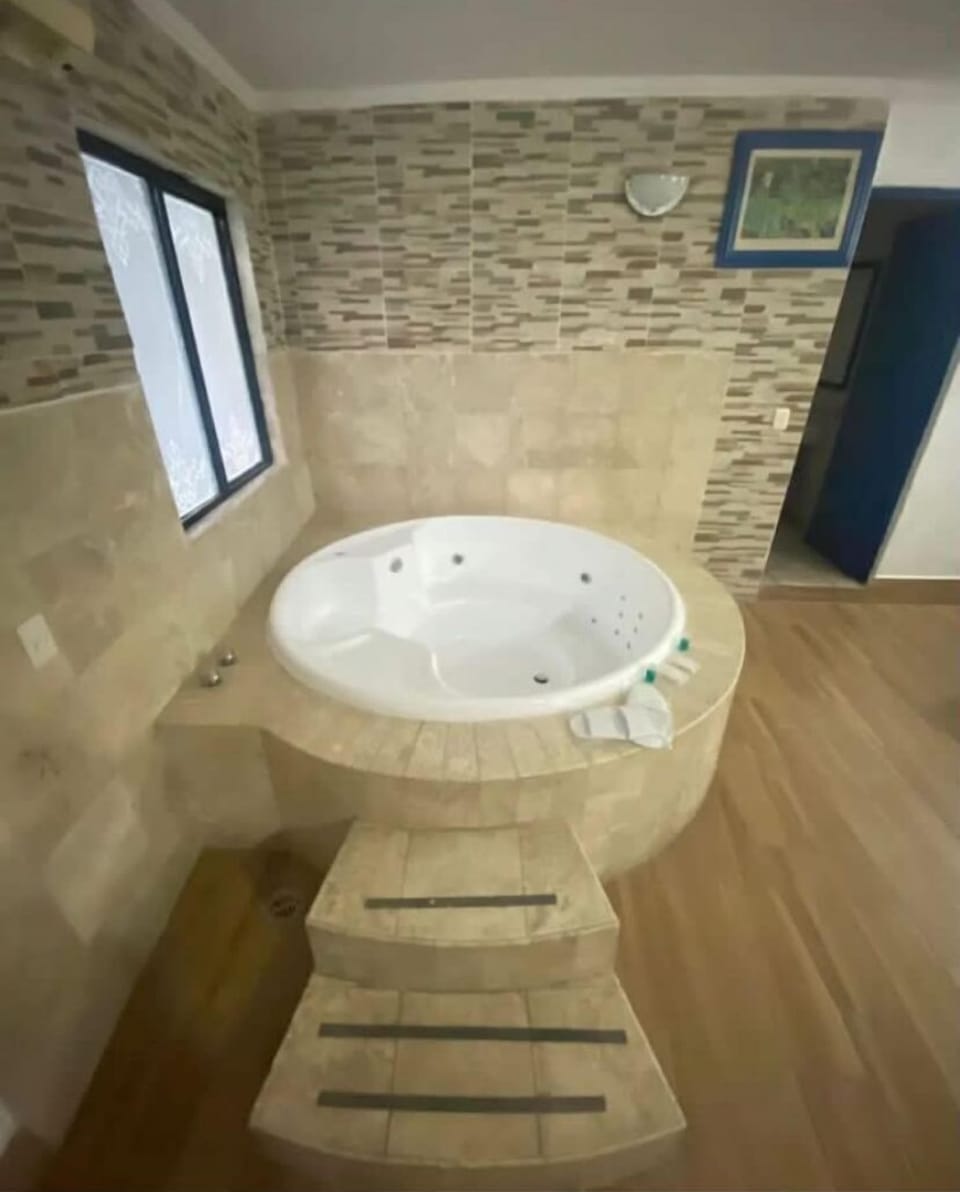 Junior Room, 1 Double Bed | In-room safe, free WiFi, bed sheets
