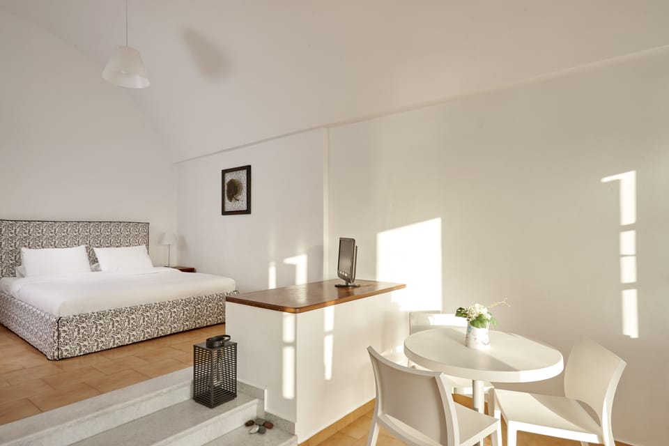 Superior Suite, Sea View | Hypo-allergenic bedding, blackout drapes, soundproofing