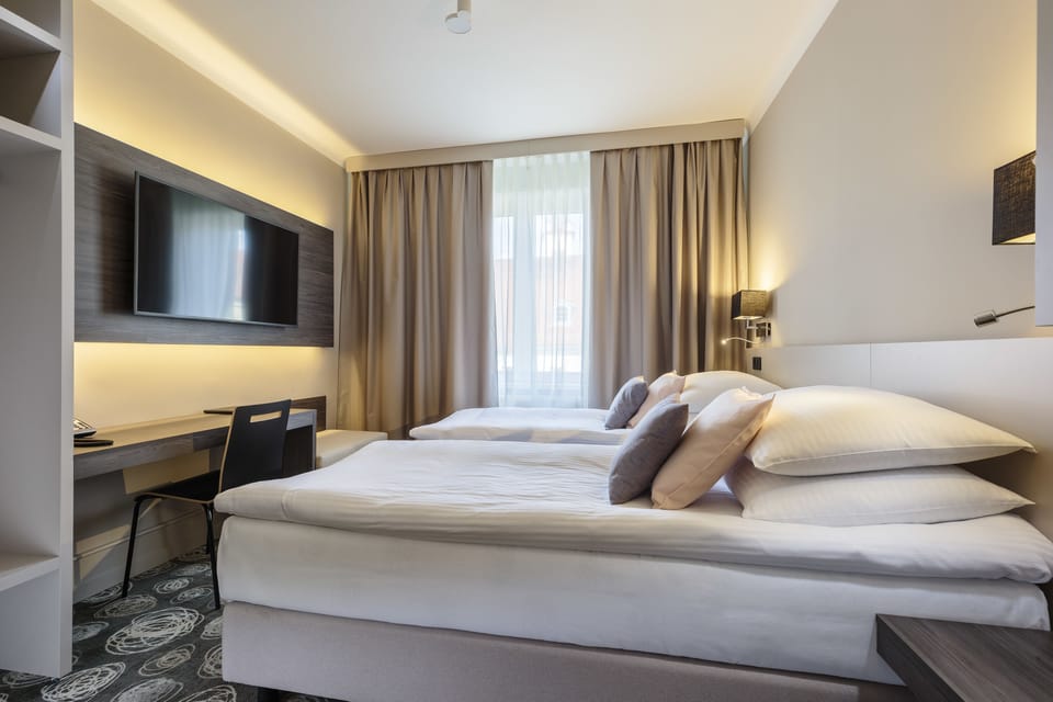 Soundproofing, cribs/infant beds, free WiFi, bed sheets