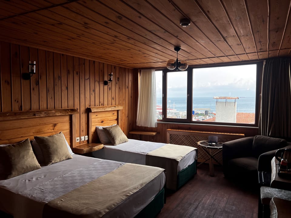 Family Room | Desk, iron/ironing board, free WiFi, bed sheets