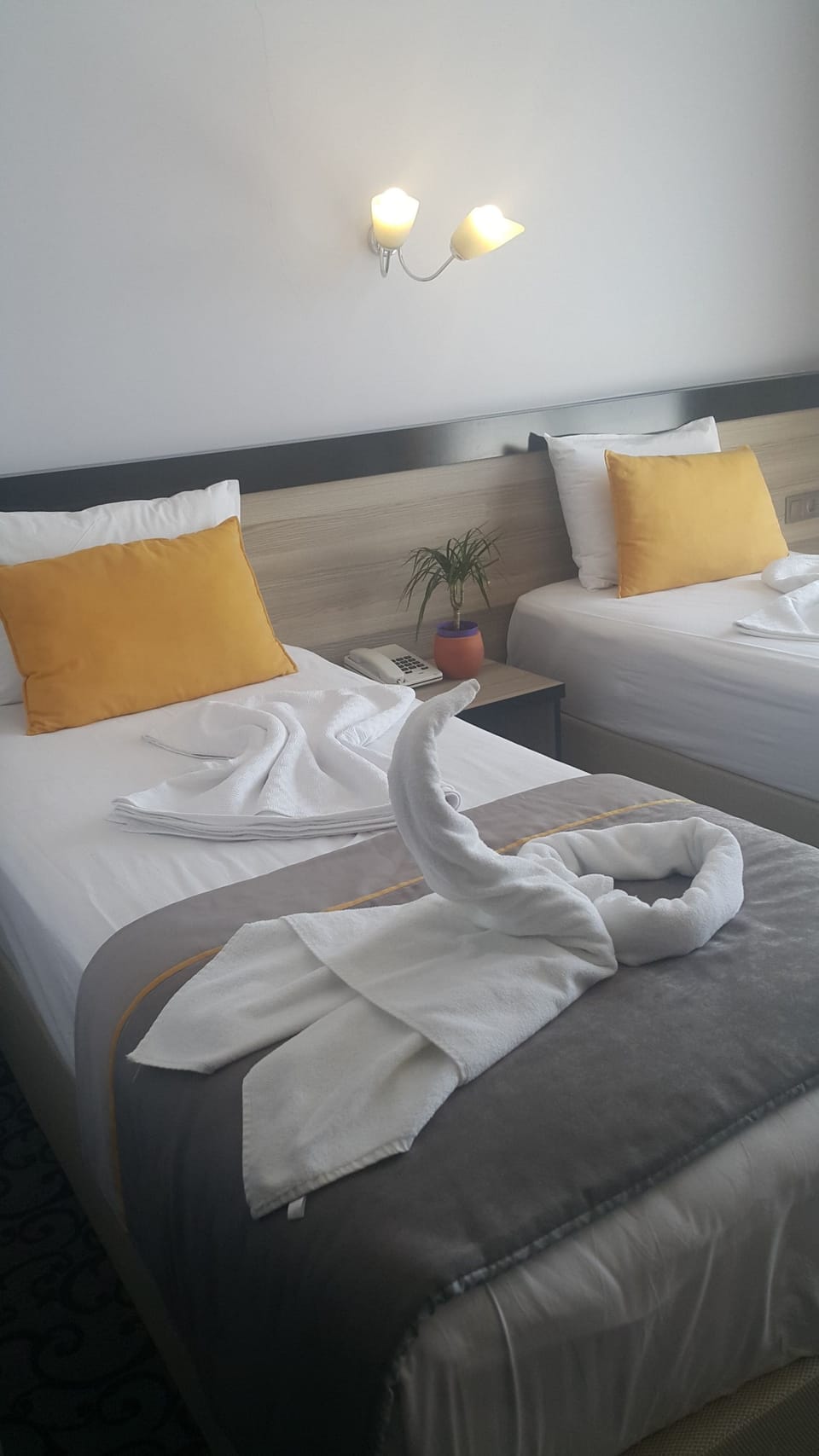 Minibar, in-room safe, soundproofing, free WiFi