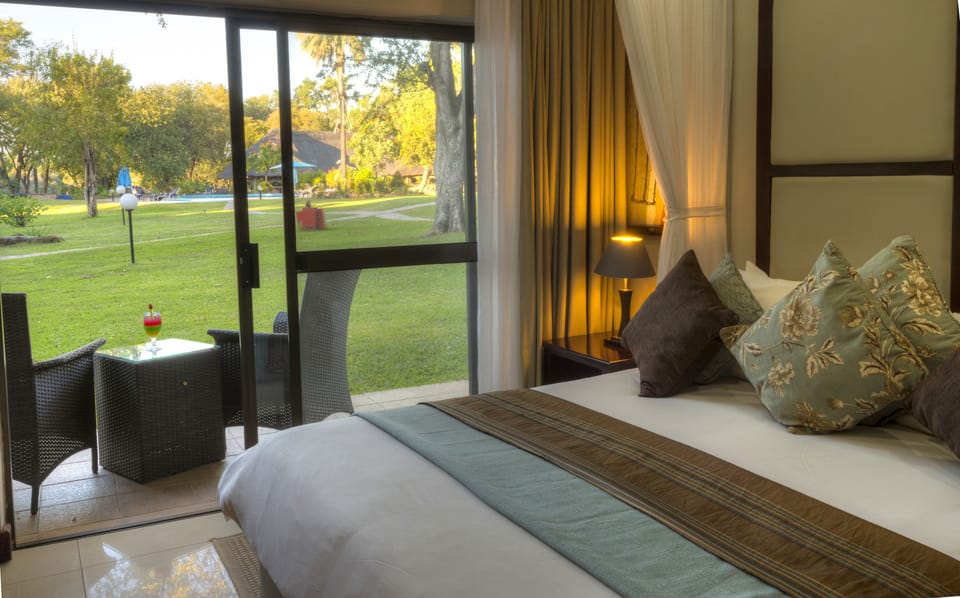 Premium bedding, pillowtop beds, minibar, in-room safe