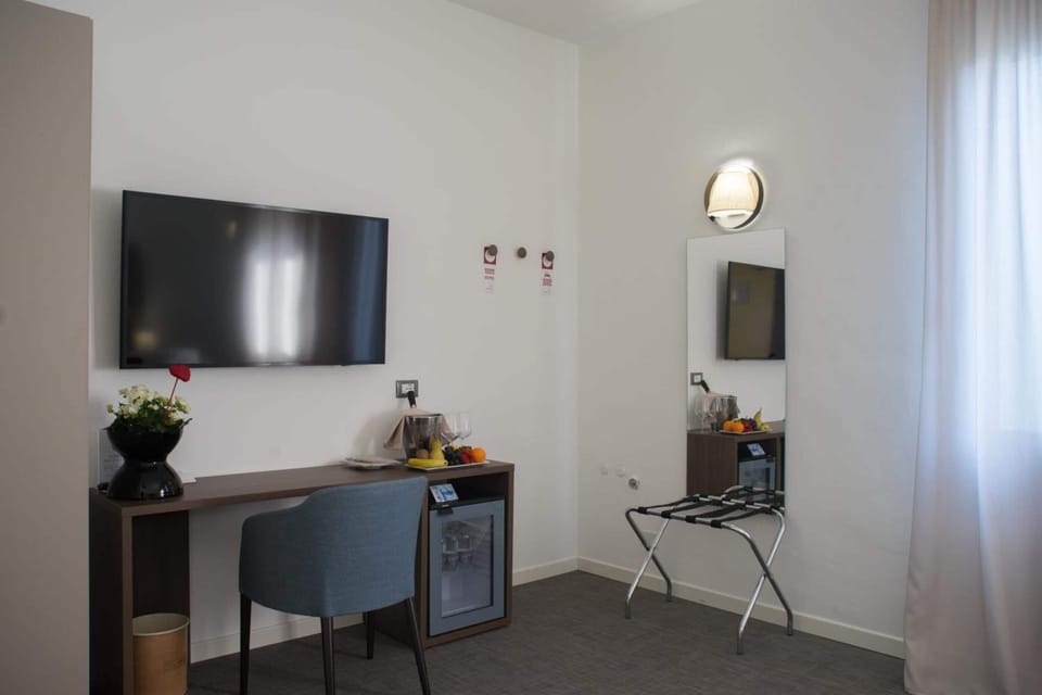 Basic Double or Twin Room | Down comforters, minibar, desk, free WiFi