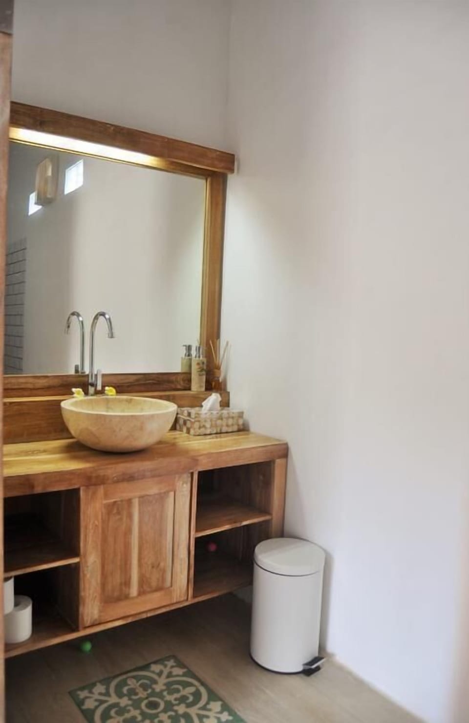 Bungalow Depan King | Bathroom sink