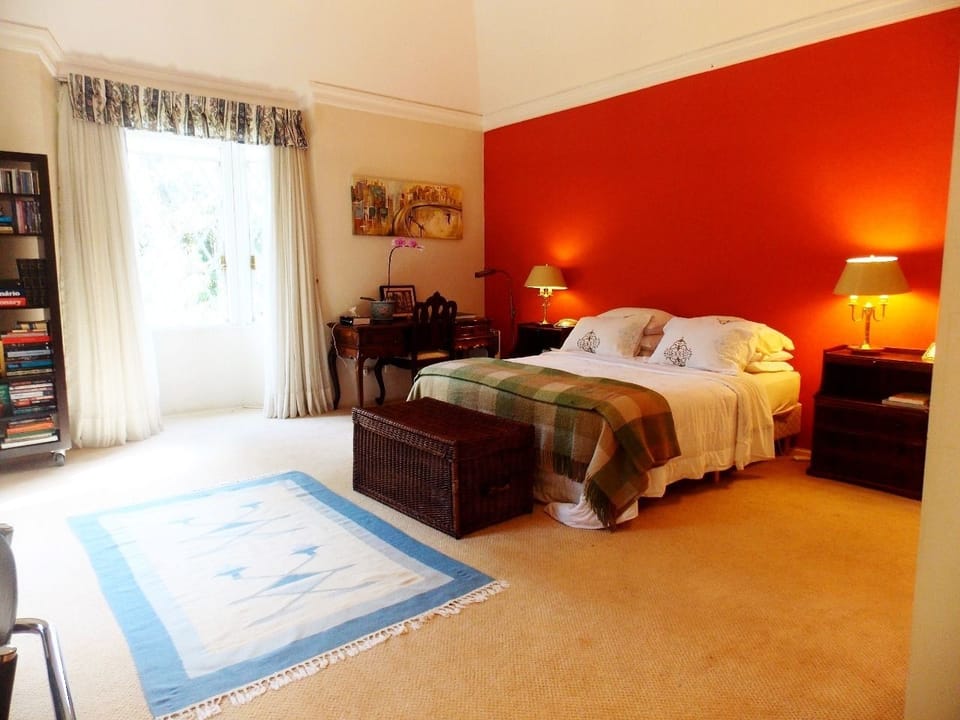 Superior Suite (King) | 1 bedroom, individually decorated, individually furnished, bed sheets