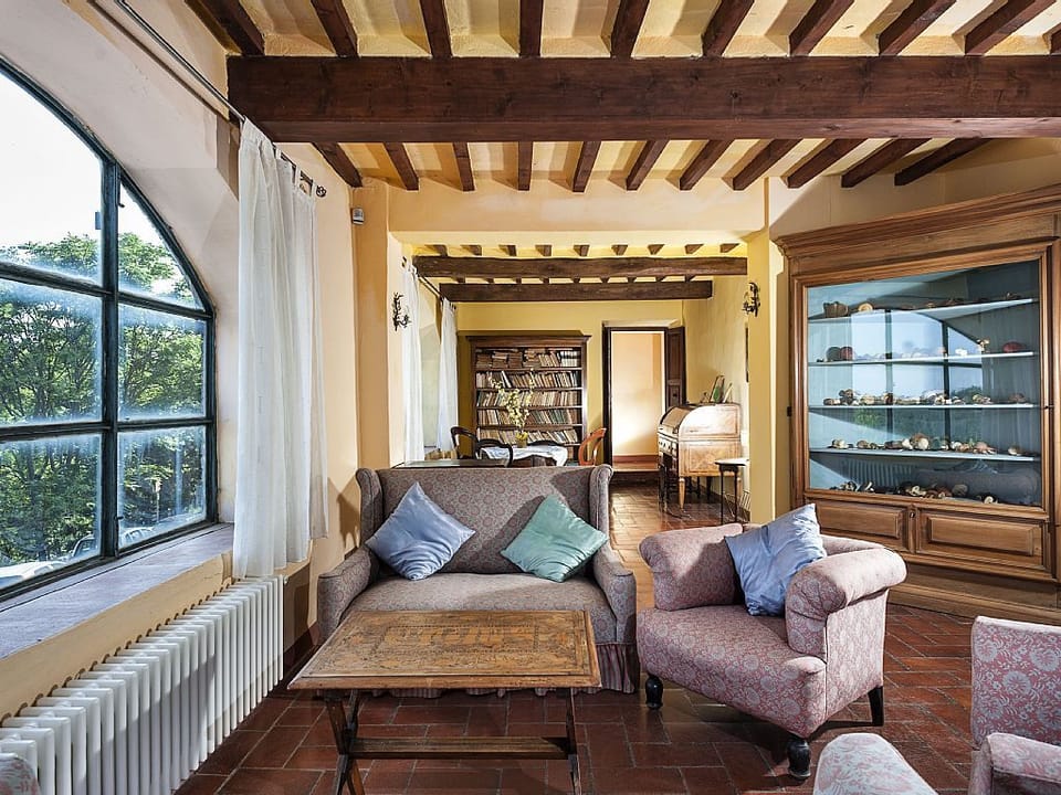 Villa | Living room | Flat-screen TV