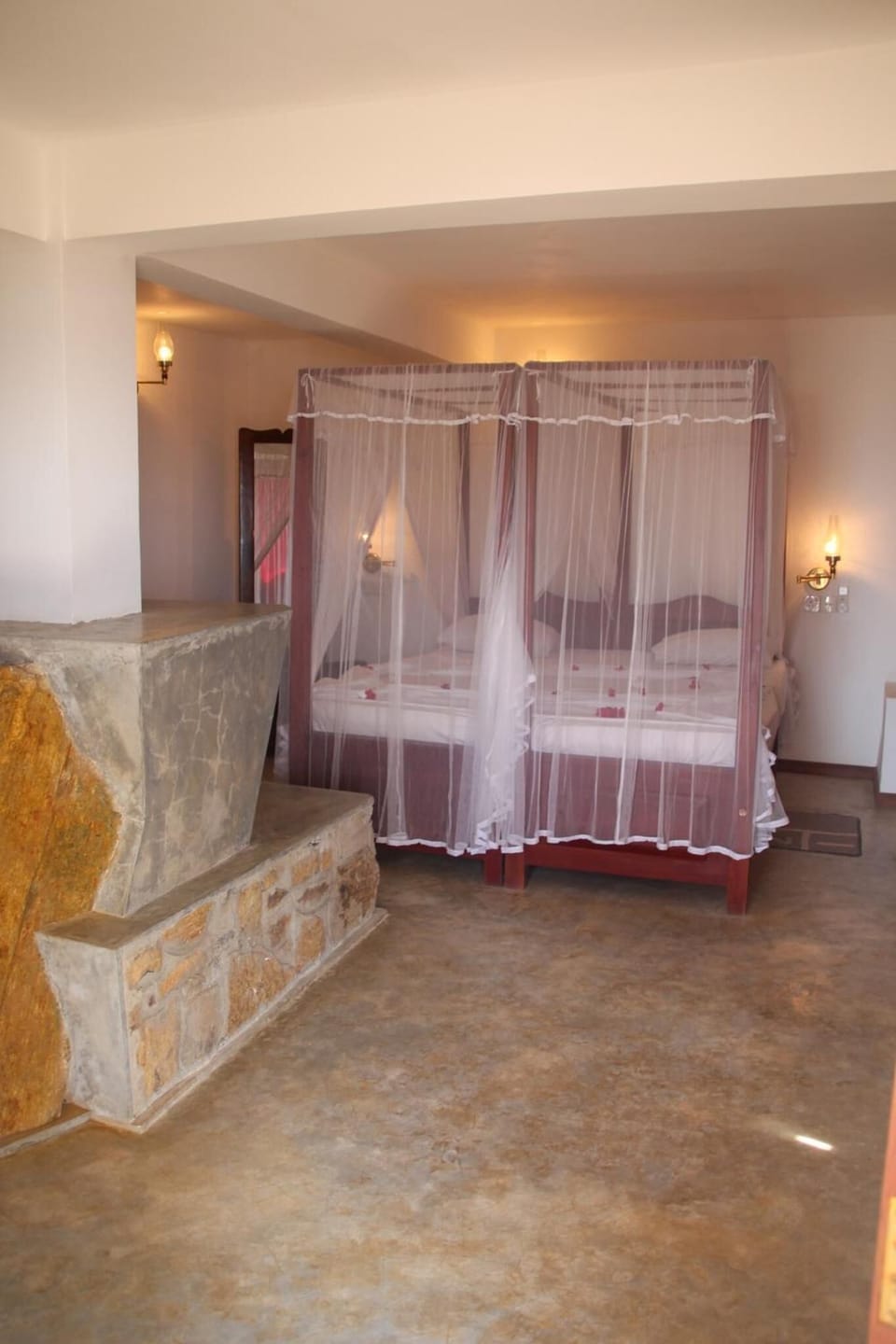 In-room safe, desk, blackout drapes, soundproofing