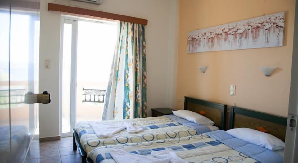 Apartment, 1 Bedroom, Sea View | Soundproofing, iron/ironing board, free WiFi, bed sheets
