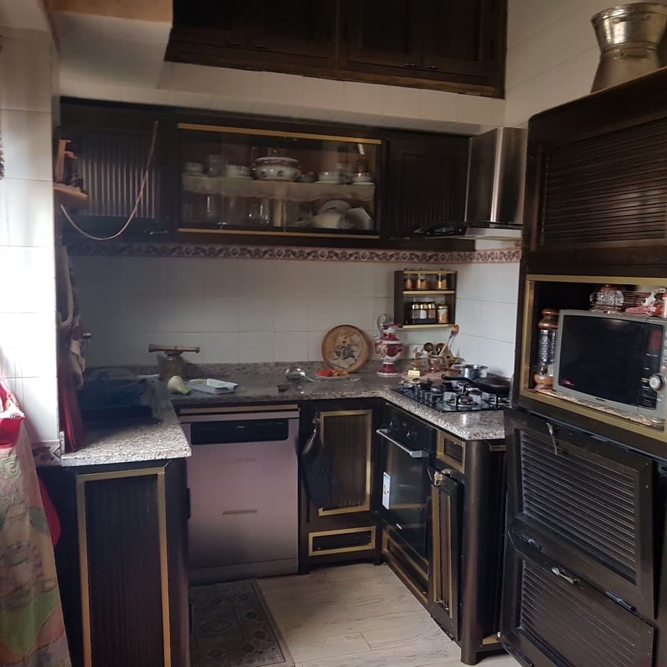 Apartment, 2 Bedrooms | Private kitchen | Full-size fridge, microwave, oven, cookware/dishes/utensils