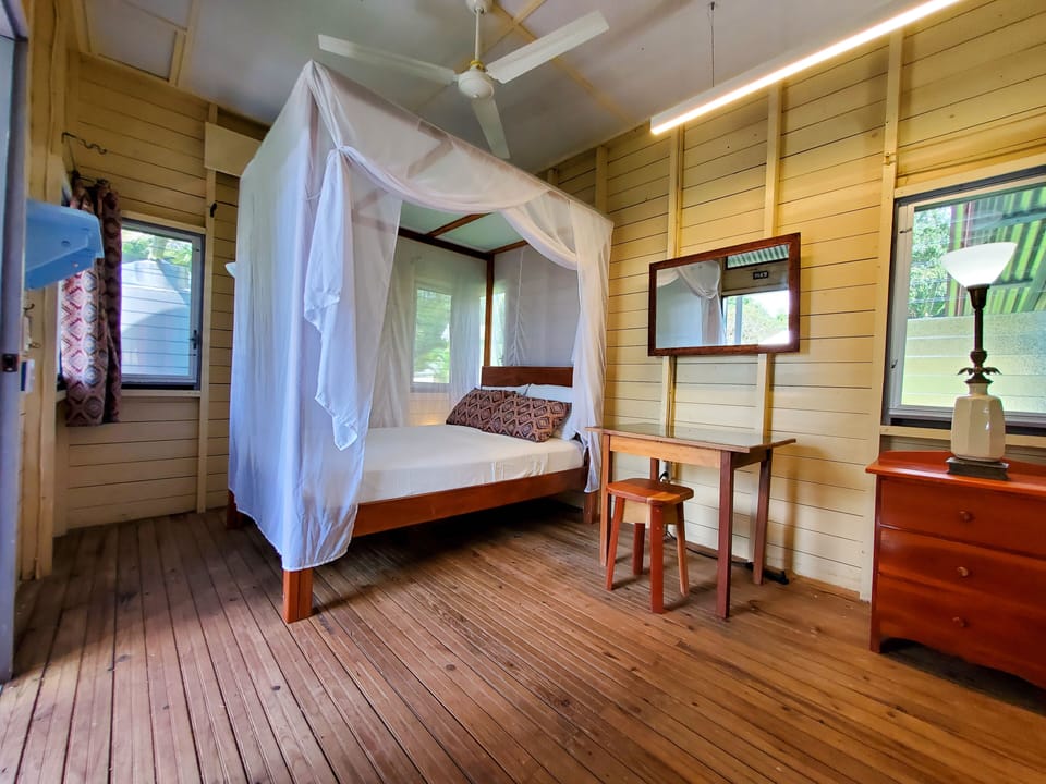 Aqua Cabana - Private Jungle Cabana, Ensuite Bathroom, & Hammocks | Laptop workspace, free WiFi, bed sheets