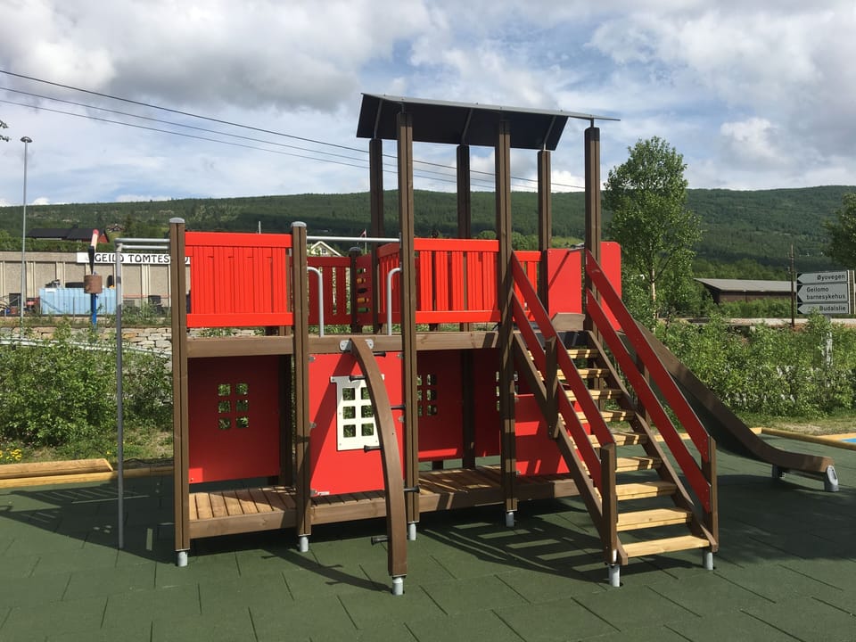Children's play area - outdoor