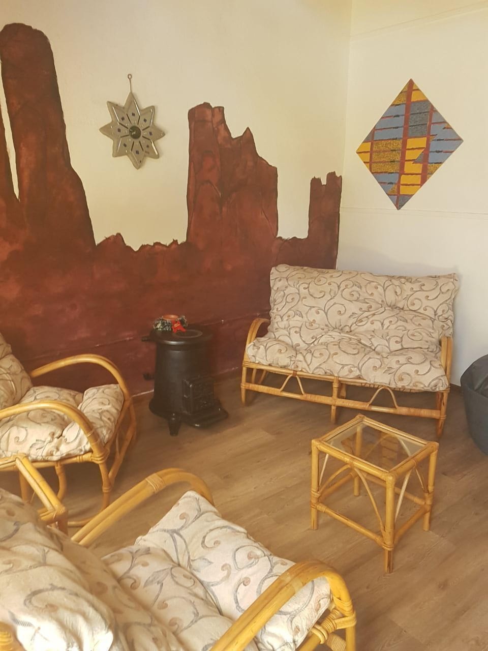 Basic House | Living area